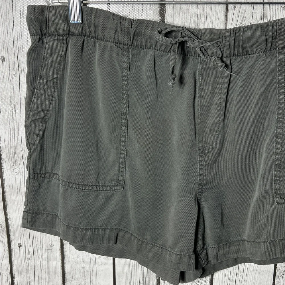 Gap Drawstring Lyocell Casual Shorts Size Large